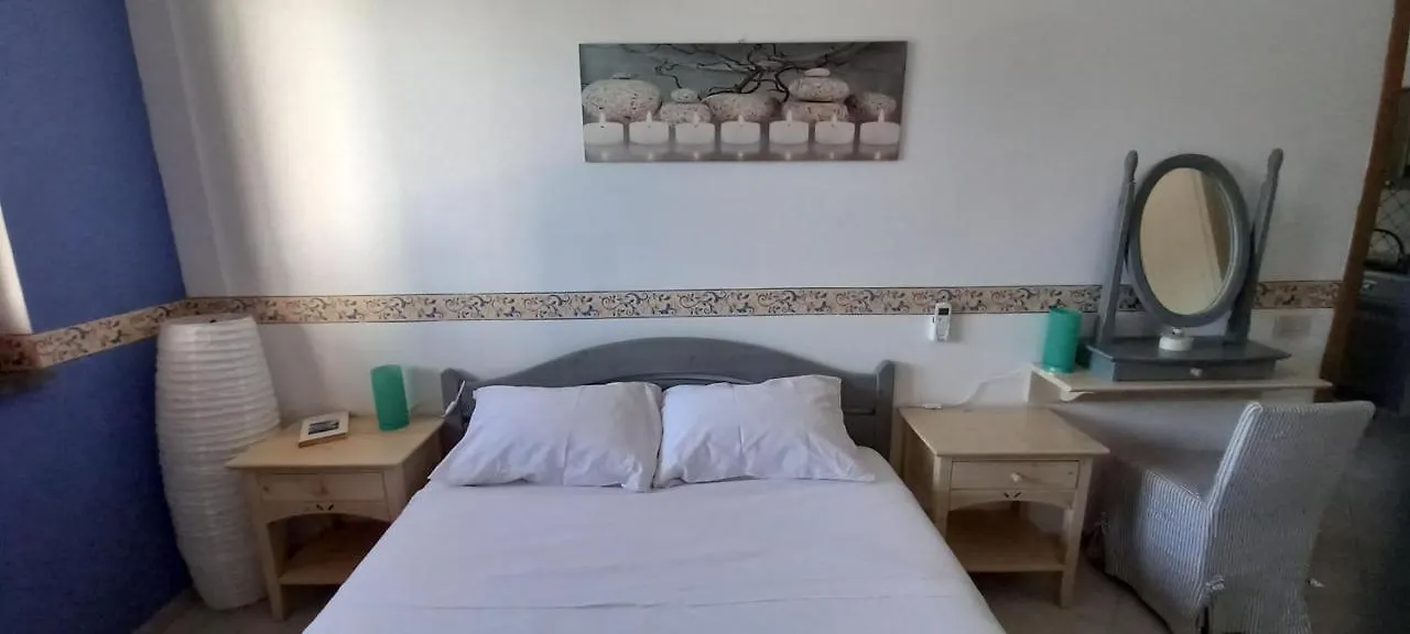 Holiday home Casa Vacanze Lipari Da Sergio Spiaggia Sotto Casa