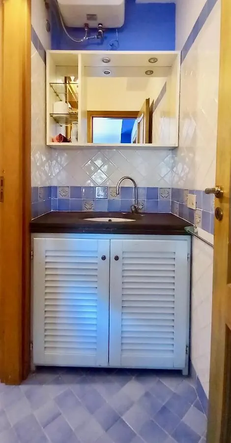 Casa Vacanze Lipari Da Sergio Spiaggia Sotto Casa Holiday home Lipari (Isola Lipari)