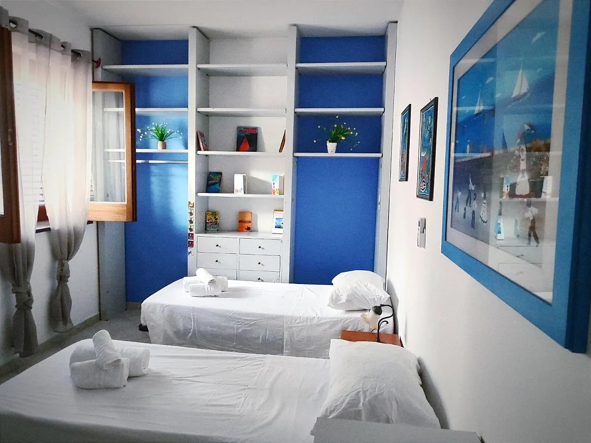 Casa Vacanze Lipari Da Sergio Spiaggia Sotto Casa 0*, Lipari (Isola Lipari) Italy