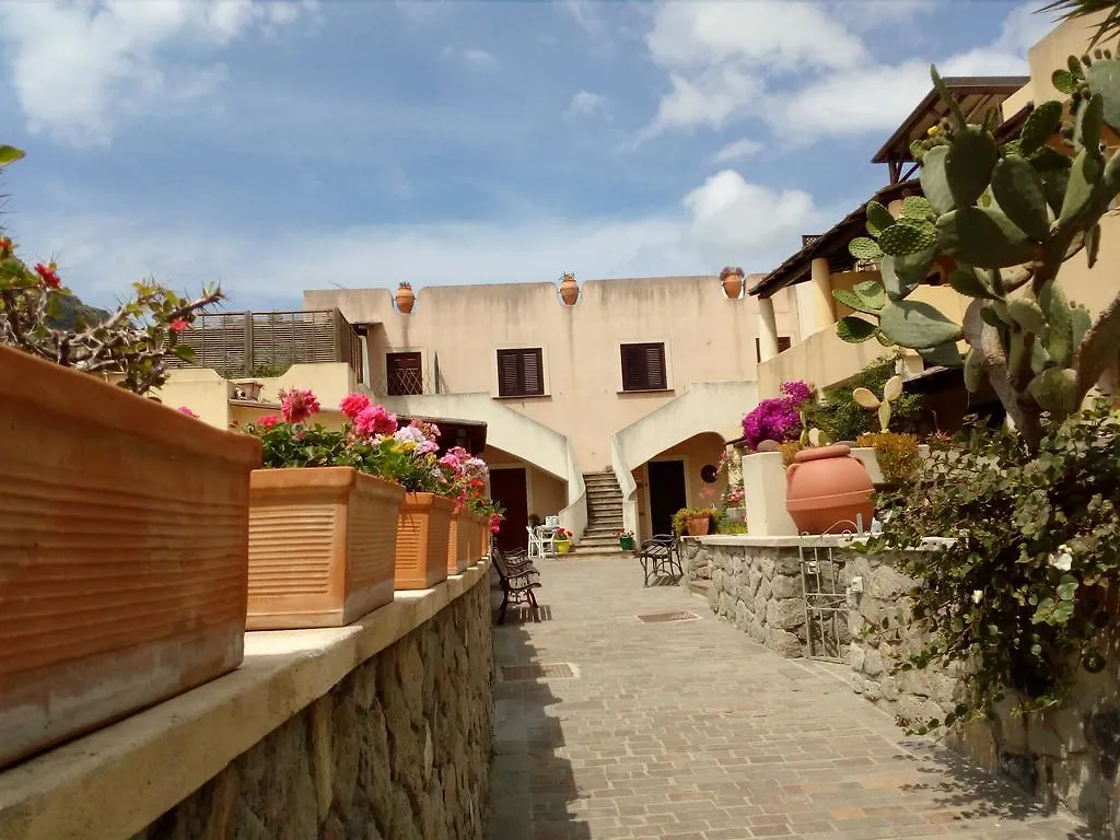 Casa Vacanze Lipari Da Sergio Spiaggia Sotto Casa Holiday home Lipari (Isola Lipari)